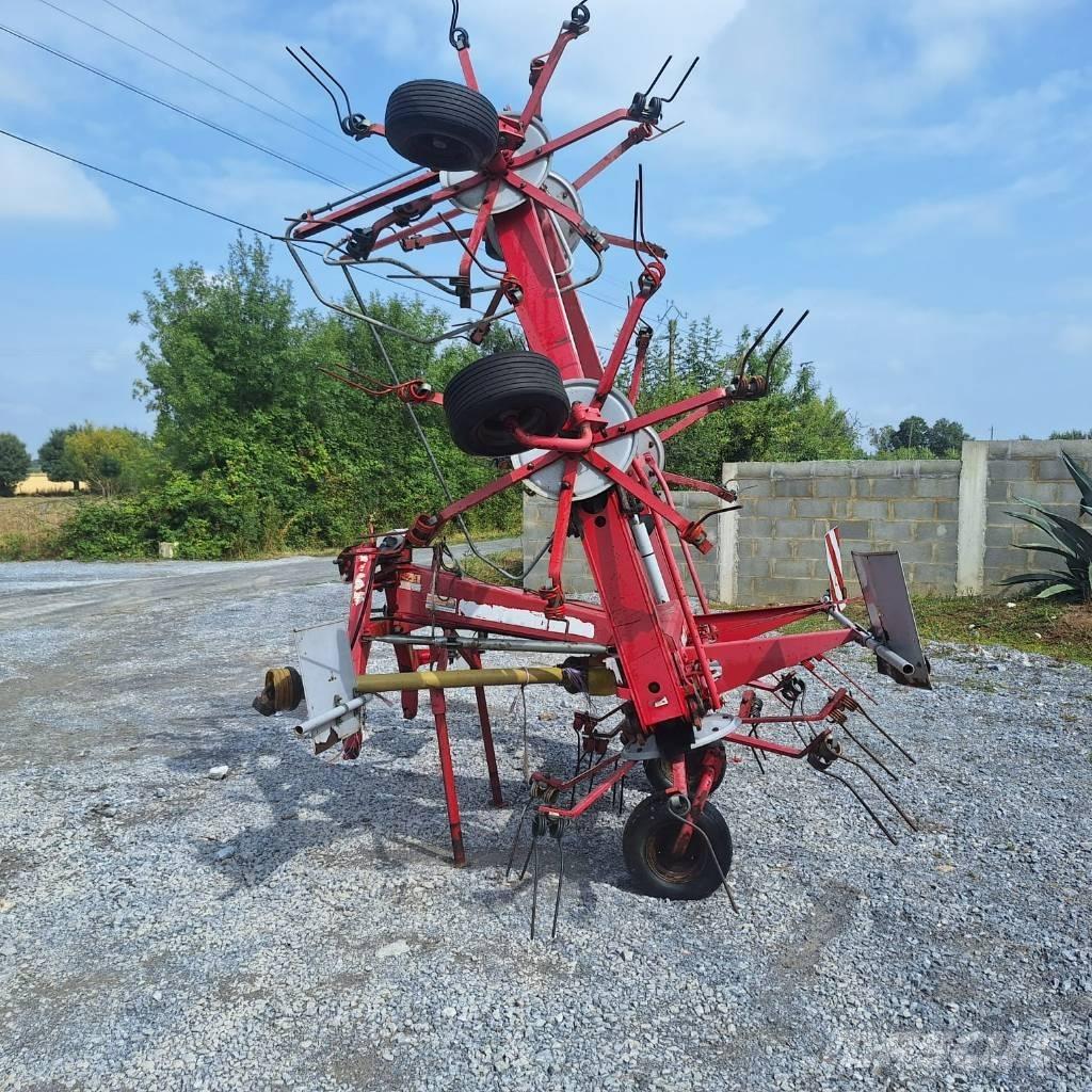 Kverneland Z765 Граблі і сінозворушувачі