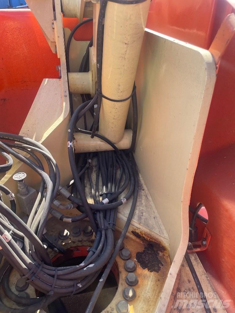 JLG N 40 E Колінчаті підйомники