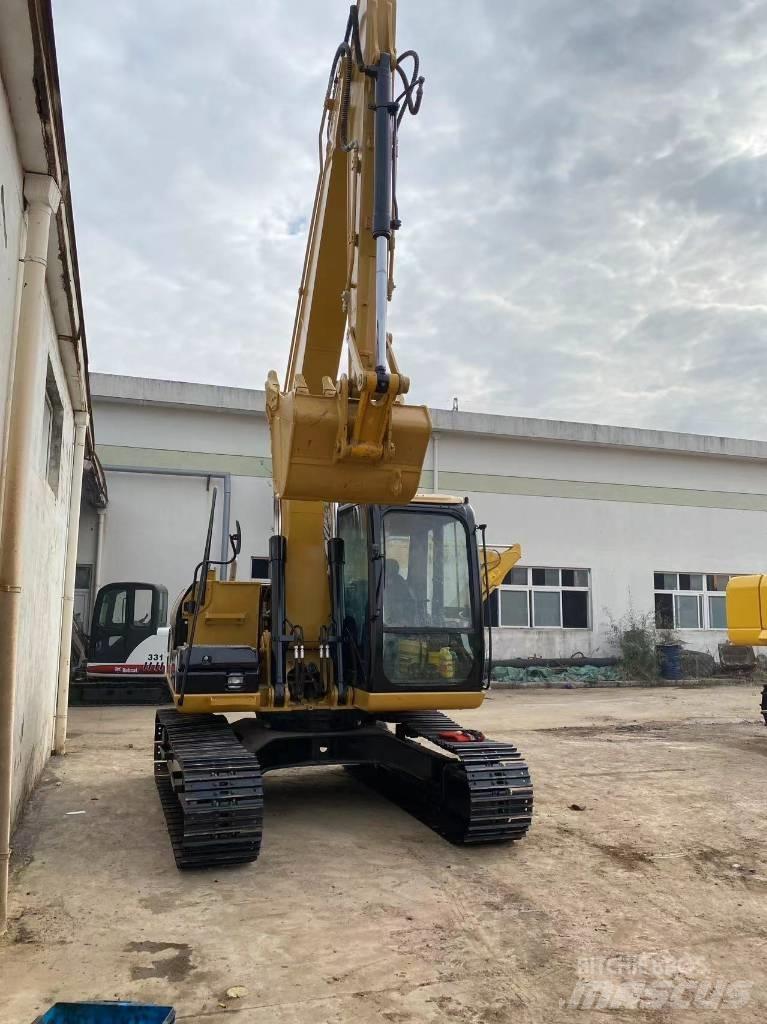 CAT 313 D Гусеничні екскаватори