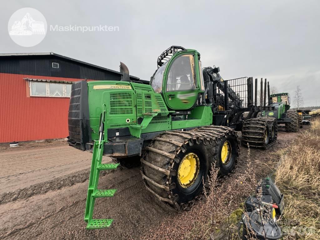 John Deere 1910 G Форвардери
