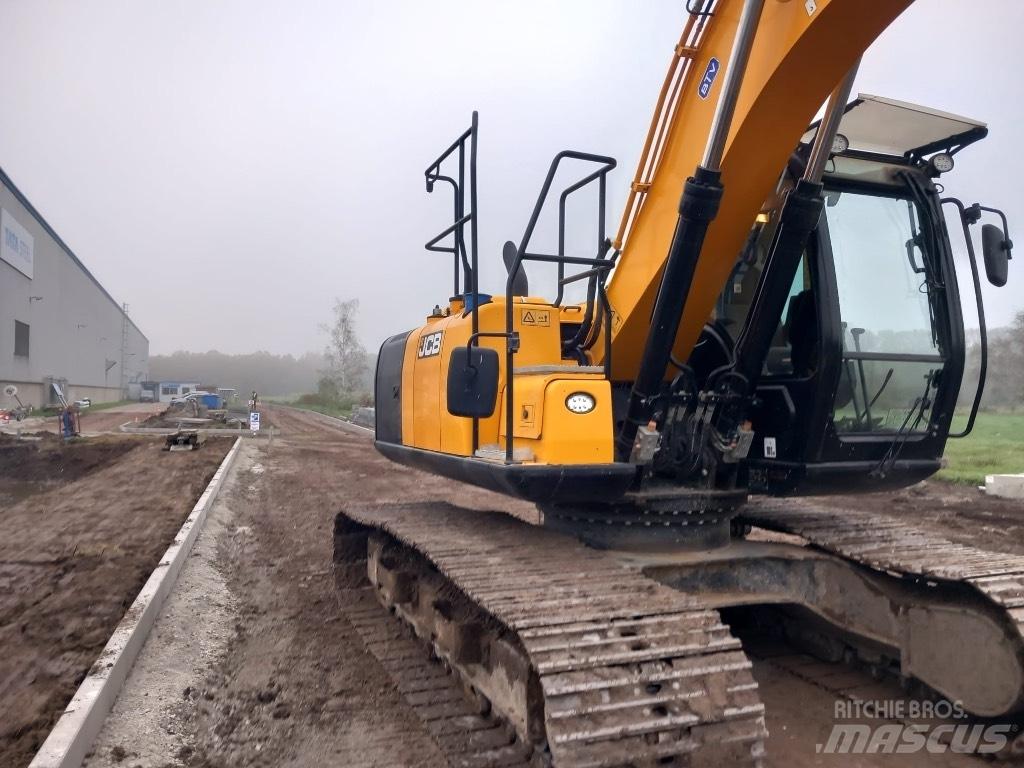 JCB JS 190 LC Гусеничні екскаватори