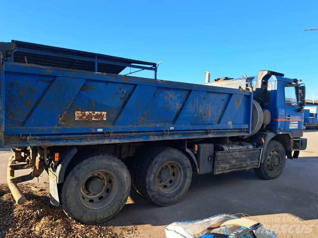 Tatra T 815-2 Terno Самоскиди