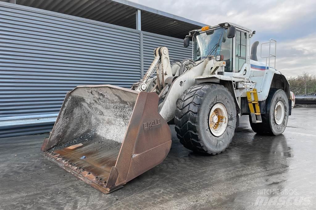 Volvo L 150G Фронтальні навантажувачі