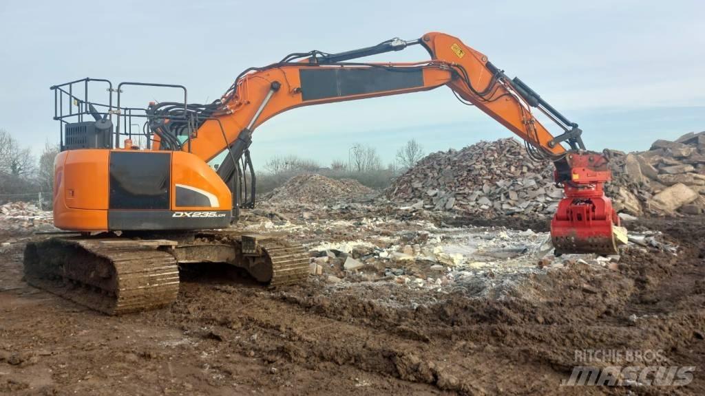 Doosan DX 235 LCR-5 Гусеничні екскаватори