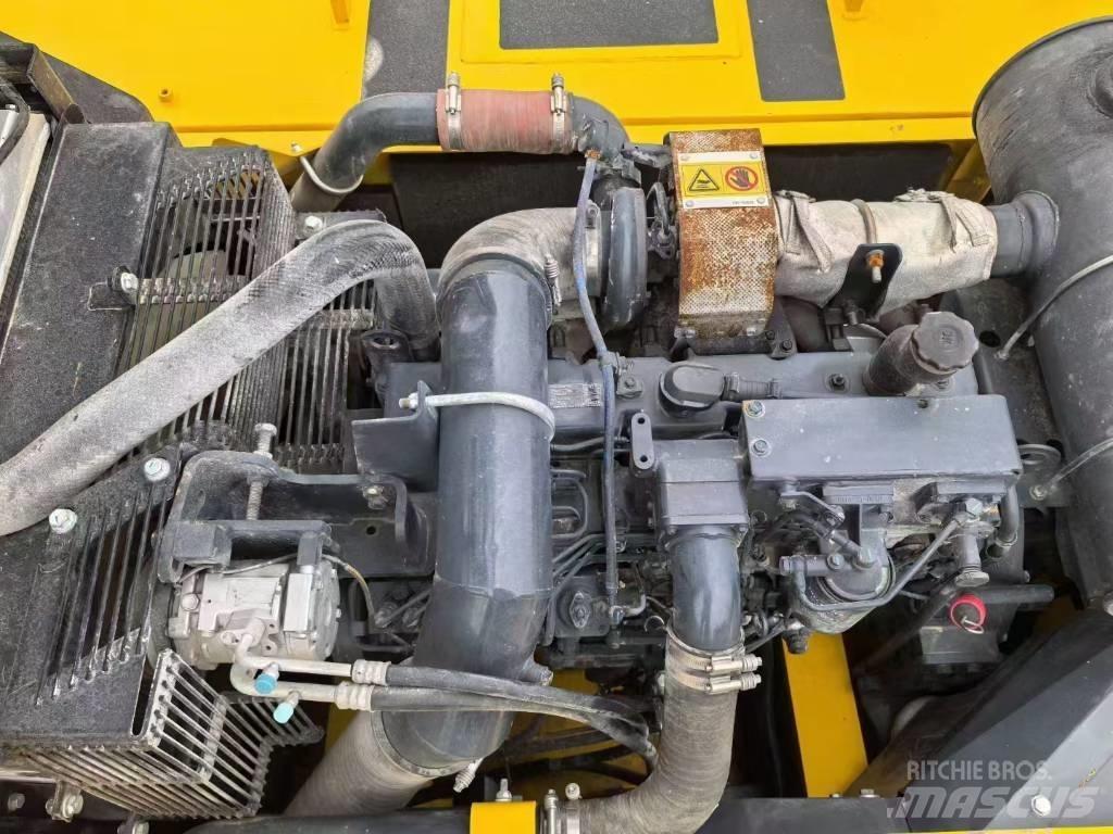 Komatsu PC 350 LC Гусеничні екскаватори