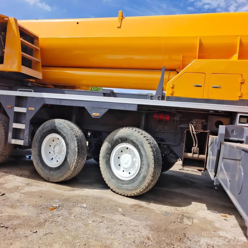 XCMG XCA 200 Баштові крани