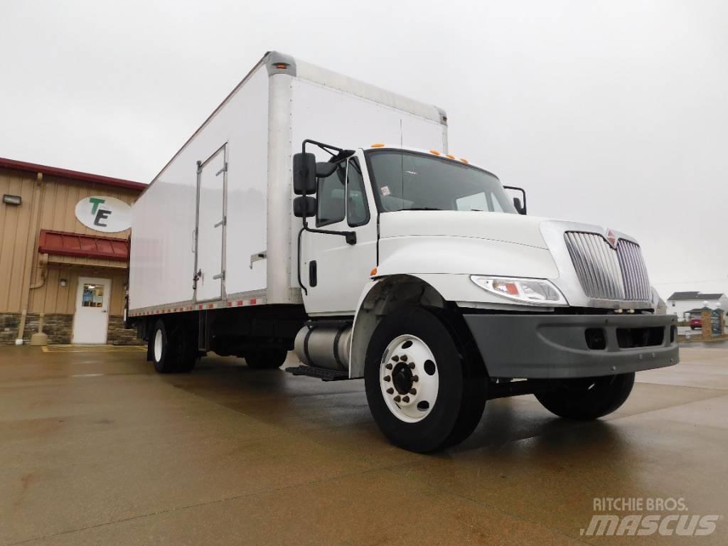 International 4300 Автоконтейнеровози