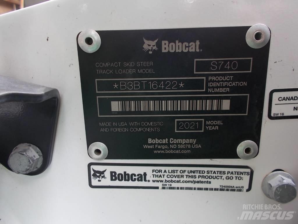 Bobcat S740 Міні-навантажувачі