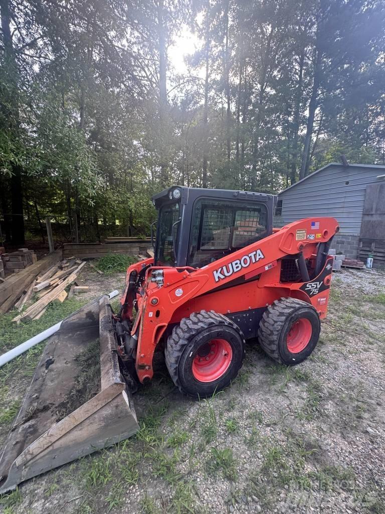 Kubota SSV 75 Міні-навантажувачі