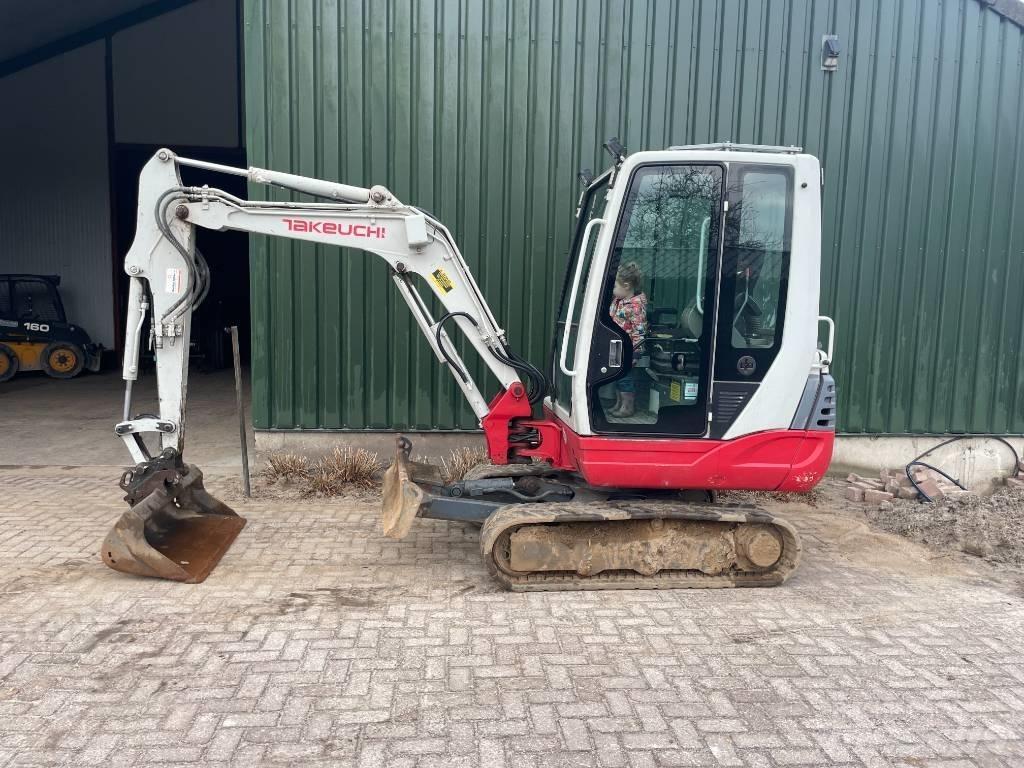 Takeuchi TB 228 Міні-екскаватори < 7т