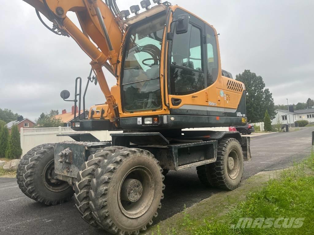 Hyundai 140W-9A Колісні екскаватори