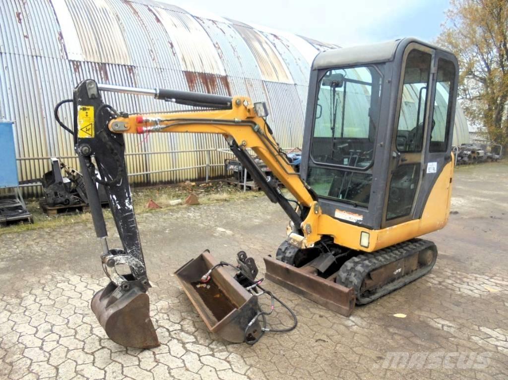 Bobcat 320 D Міні-екскаватори < 7т