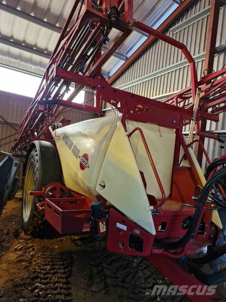 Hardi Navegator 3000 Причіпні обприскувачі