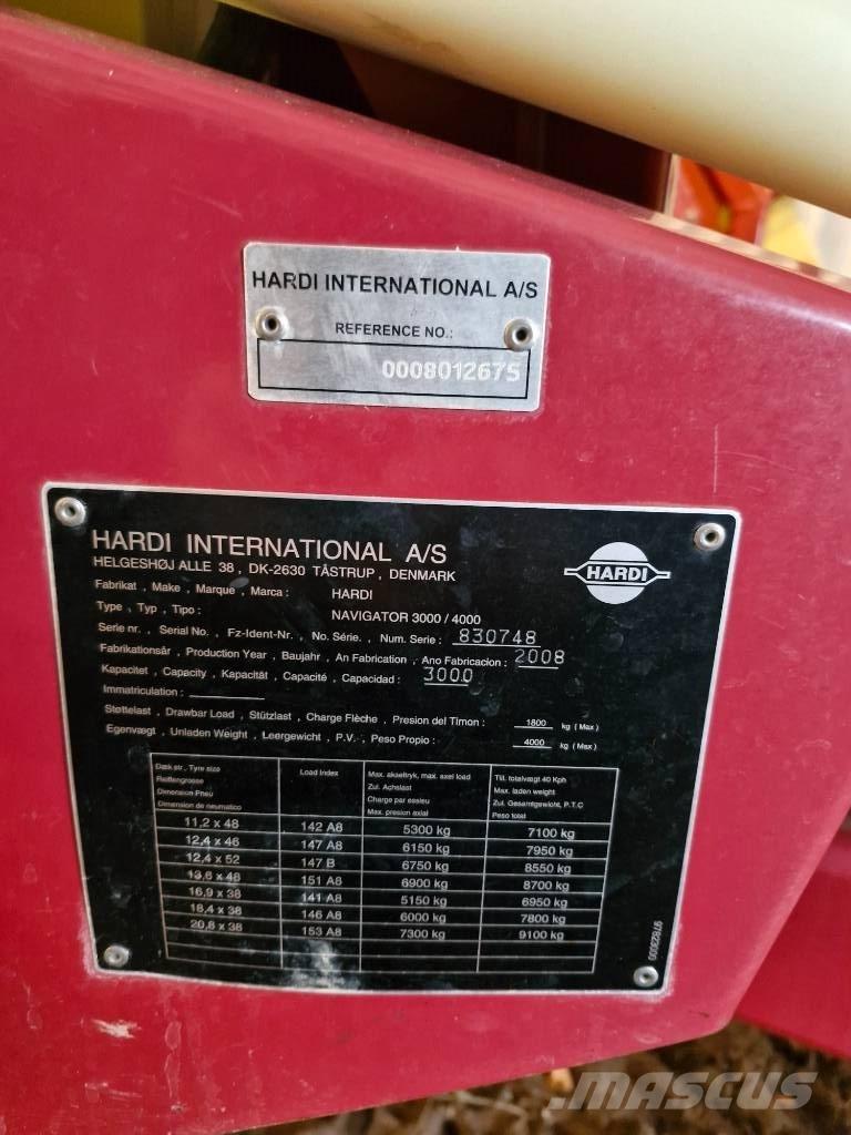 Hardi Navegator 3000 Причіпні обприскувачі