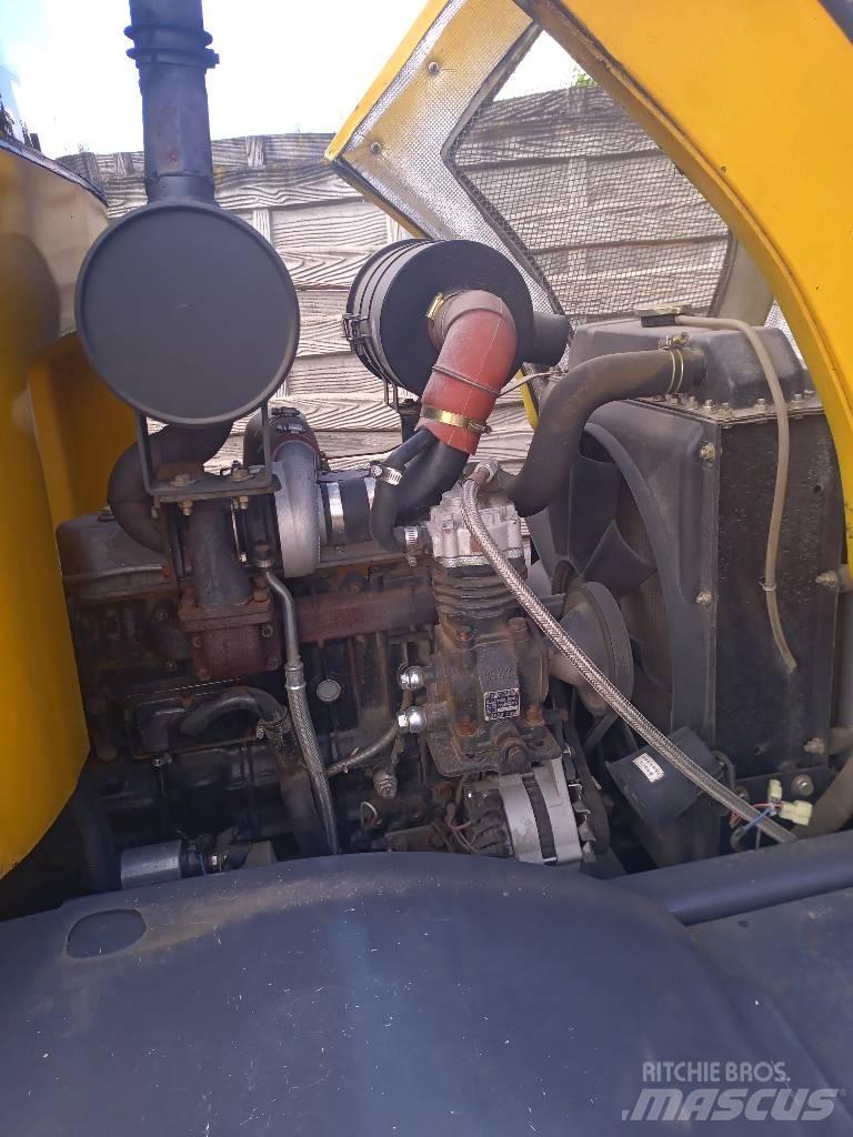  ZL 920 Фронтальні навантажувачі
