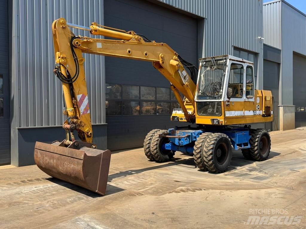 Liebherr A900C Колісні екскаватори