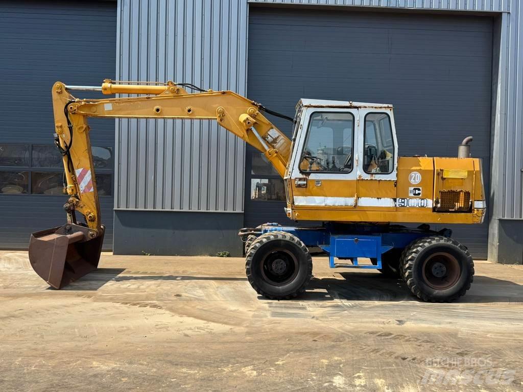 Liebherr A900C Колісні екскаватори