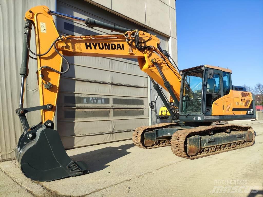 Hyundai HX220NL Гусеничні екскаватори