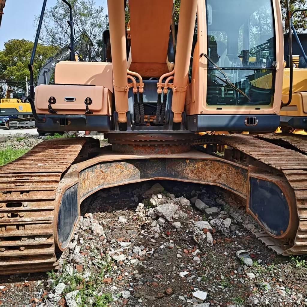 Hyundai R305LC-9t Гусеничні екскаватори