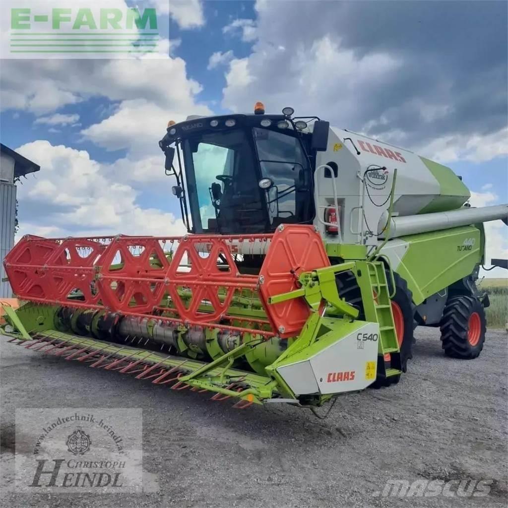 CLAAS tucano 440 Зернозбиральні комбайни