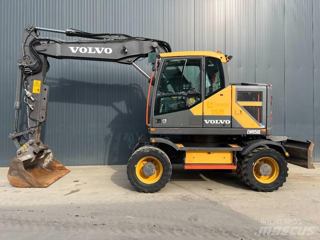 Volvo EWR150E Колісні екскаватори
