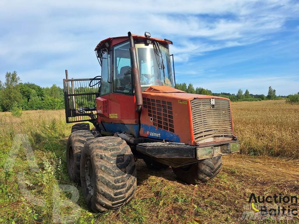 Komatsu 860 Форвардери