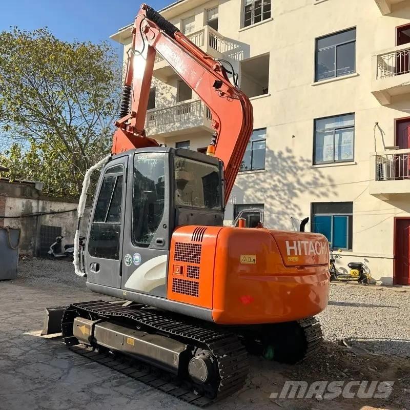 Hitachi ZX 70 Гусеничні екскаватори