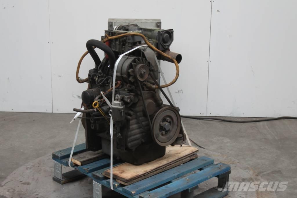Deutz F2M2011 Двигуни