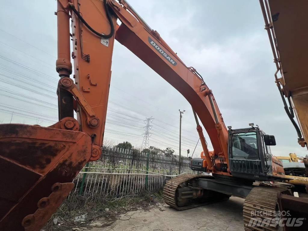 Doosan DX 500 LCA Гусеничні екскаватори
