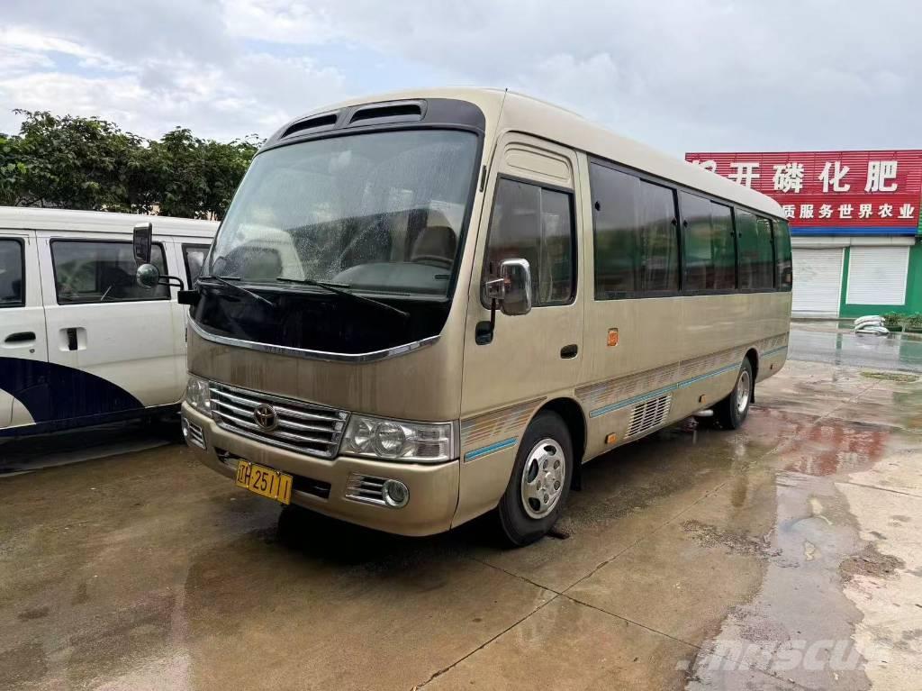 Toyota Coaster Bus Мікроавтобуси