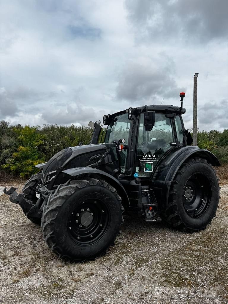 Valtra N 155 EA Трактори