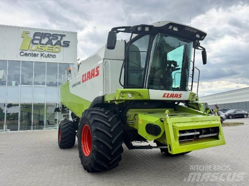 CLAAS LEXION 580 Зернозбиральні комбайни