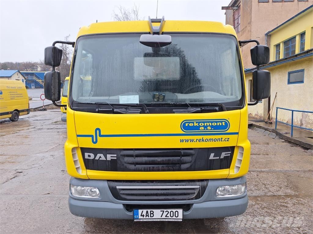 DAF FA LF 45.180 Шасі з кабіною