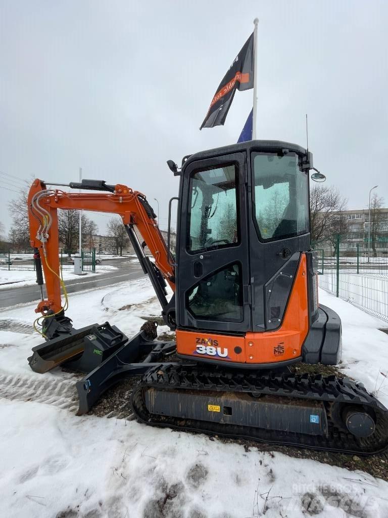 Hitachi ZX 38 U-6 Міні-екскаватори < 7т