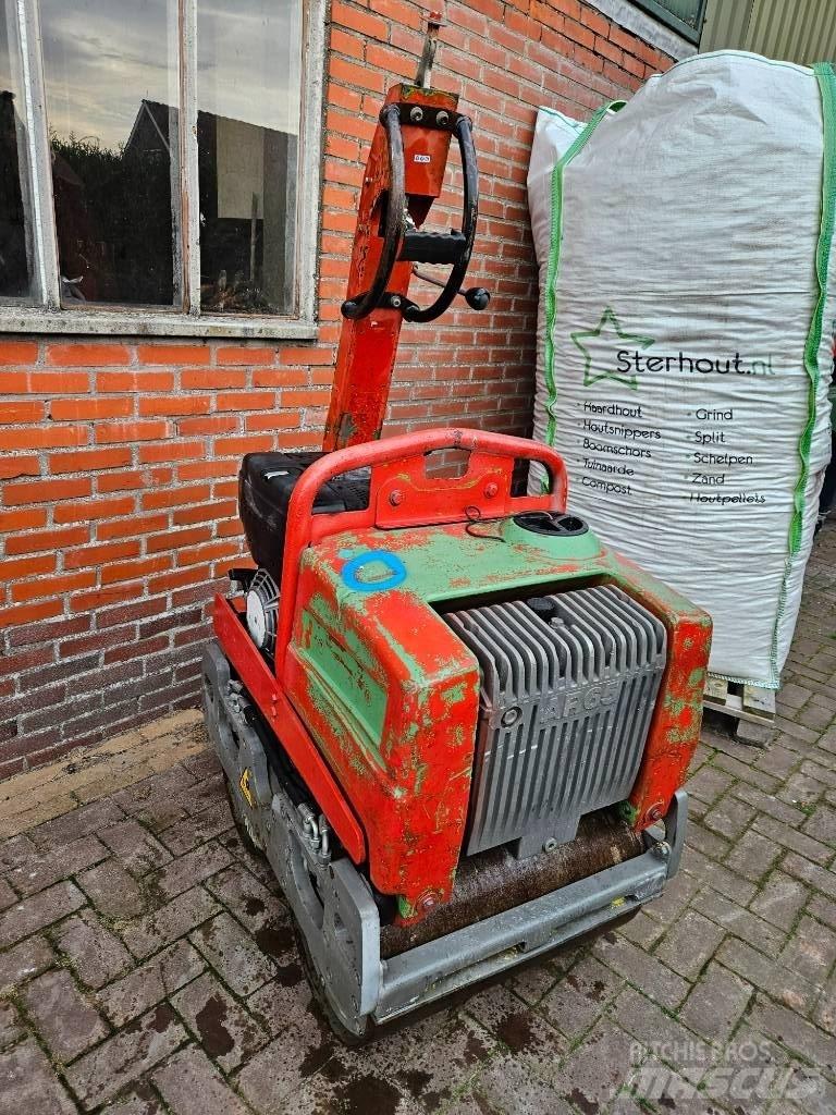 Ammann AR 65 Котки тротуарні