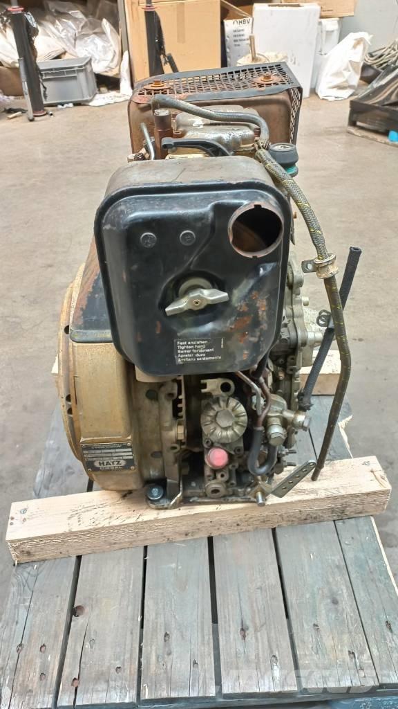 Hatz 1D81Z Двигуни