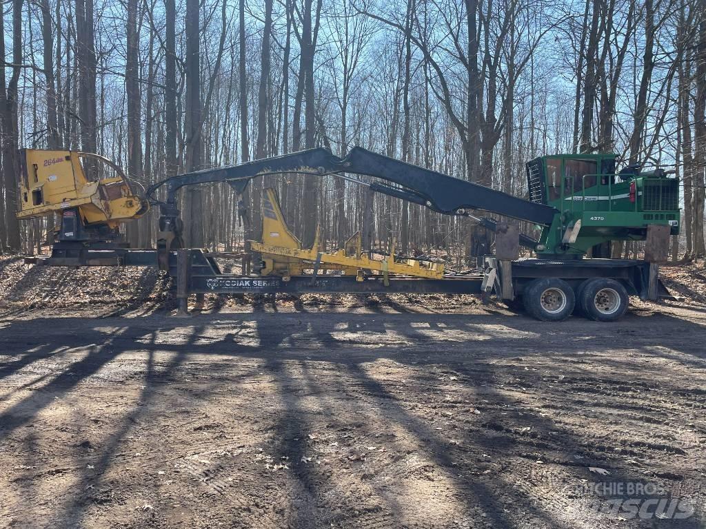 John Deere 437 D Лісонавантажувачі