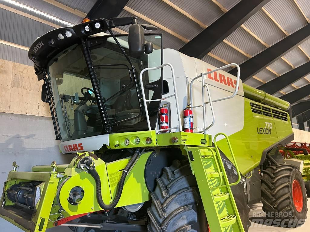 CLAAS Lexion 770 Зернозбиральні комбайни