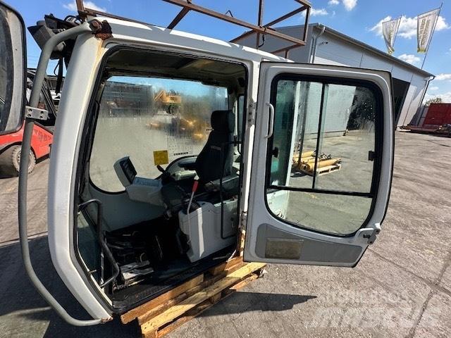 Liebherr R 914 C CAB Кабіна