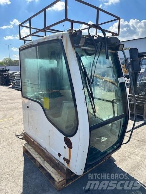 Liebherr R 914 C CAB Кабіна