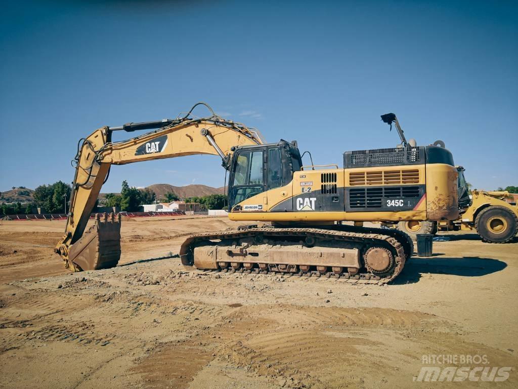 CAT 345 C L Гусеничні екскаватори