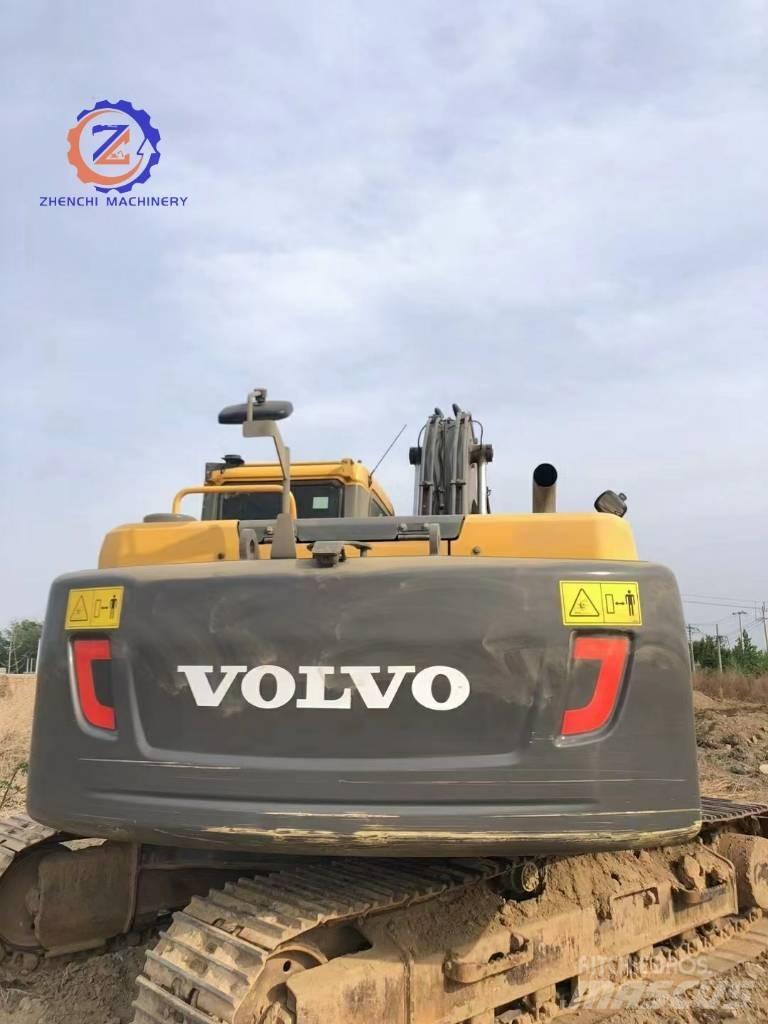 Volvo EC 200 D Гусеничні екскаватори