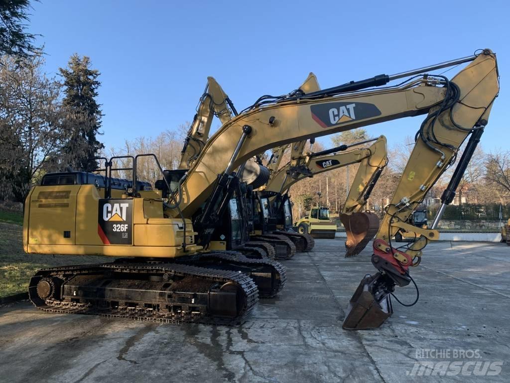 CAT 326 FL N Гусеничні екскаватори