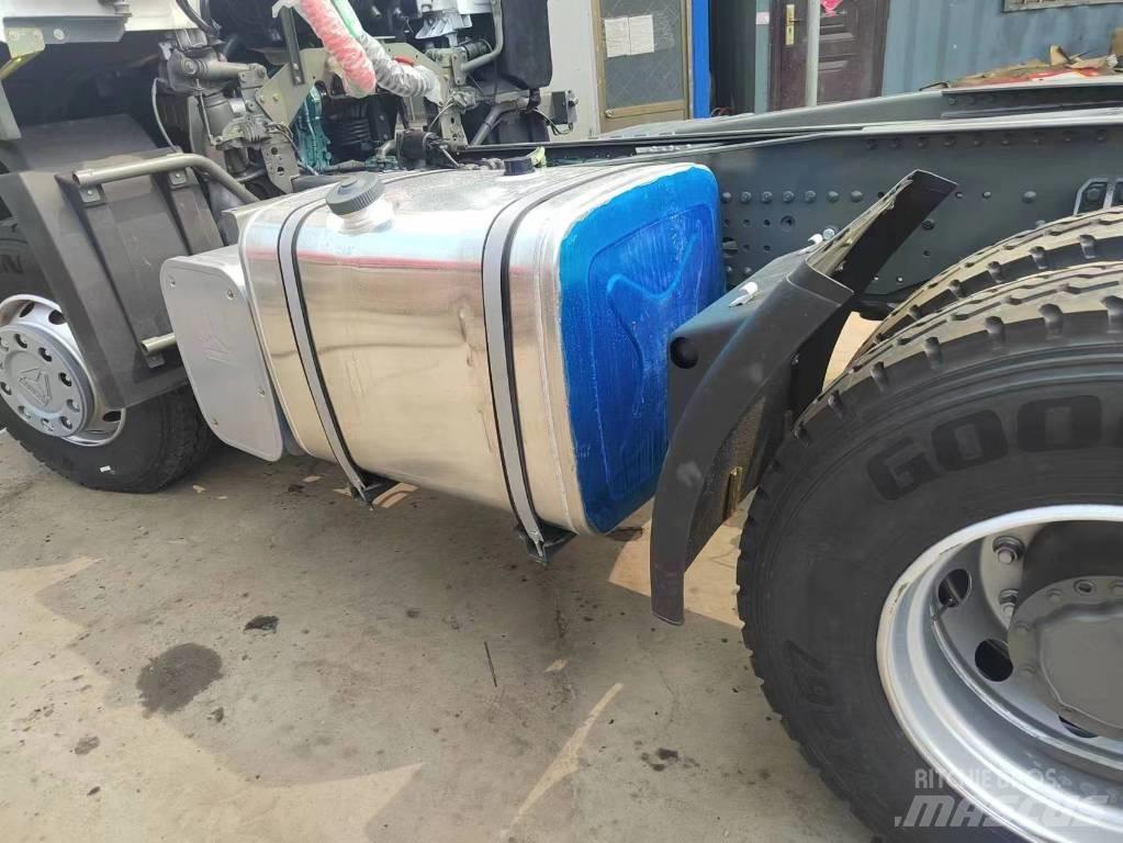 Howo Tractor  420 Тягачі