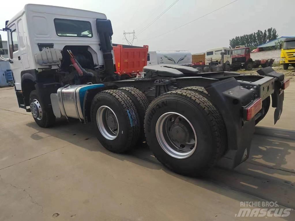 Howo Tractor  420 Тягачі