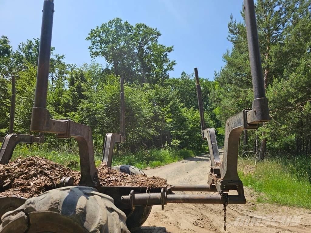 John Deere 1210 G Форвардери