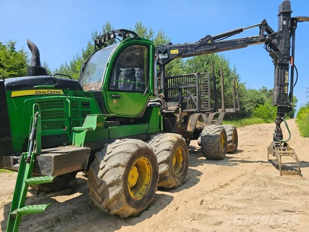 John Deere 1210 G Форвардери