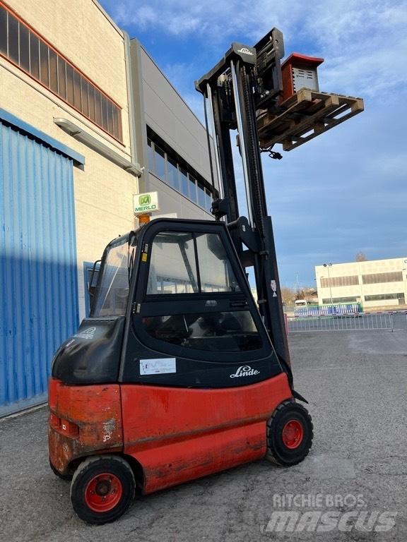 Linde E 25 Електронавантажувачі