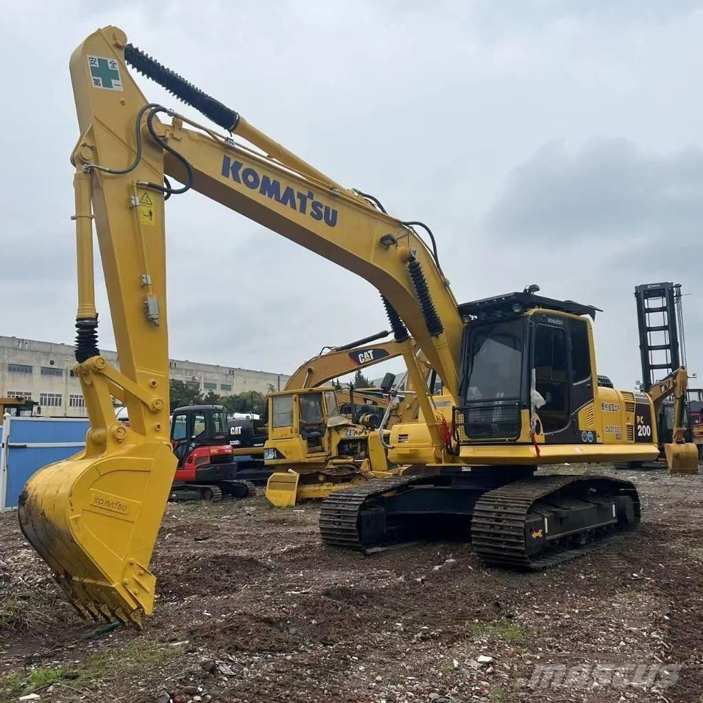 Komatsu pc200-8 Гусеничні екскаватори