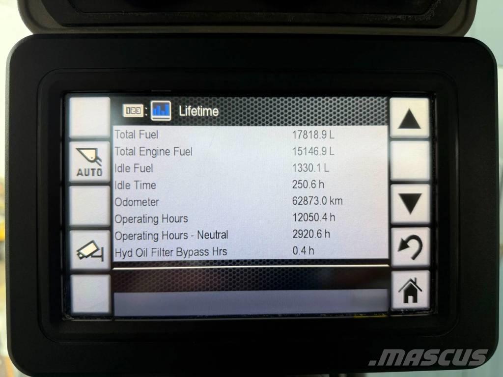 CAT 966M XE Фронтальні навантажувачі